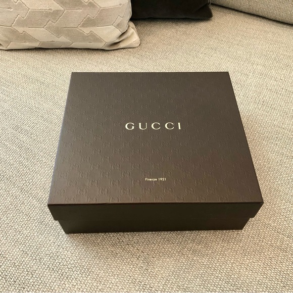 Gucci leather tote - Picture 2 of 16